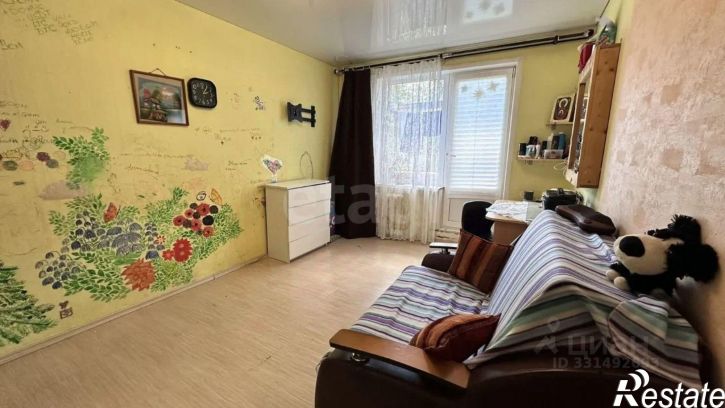 3-комн квартира улица Скворцова, 10,  д. 10