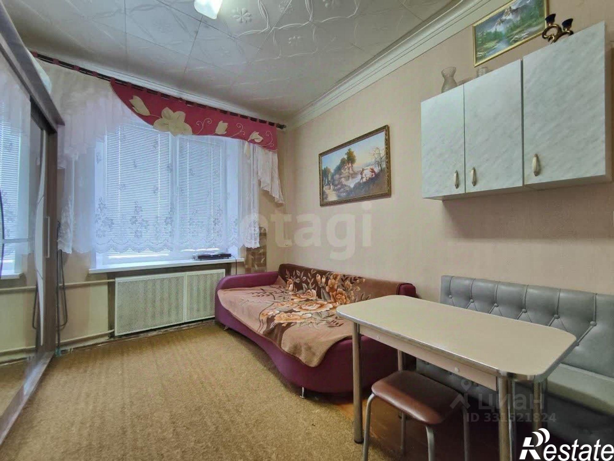Сдать комнату за 8 000 рублей на ул Коммунаров, 1