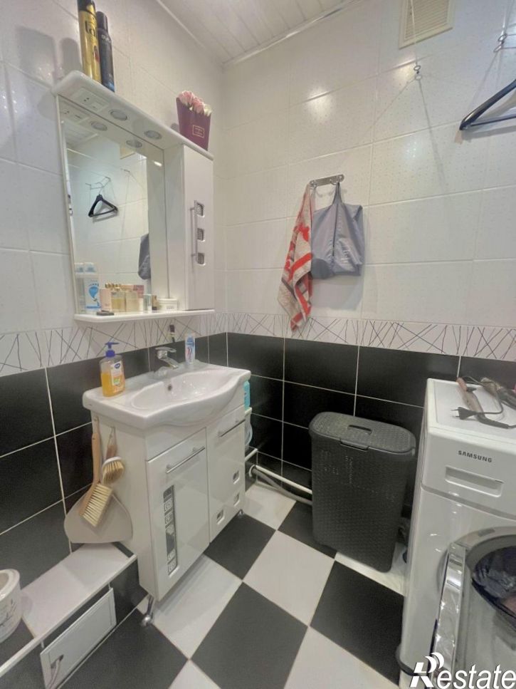 3-комн квартира Суслова ул, 5А