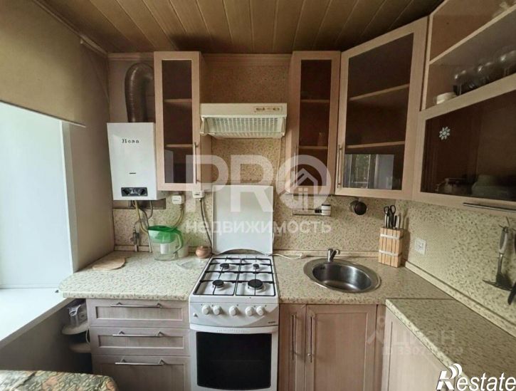 2-комн квартира ул Титова, 20,  д. 20