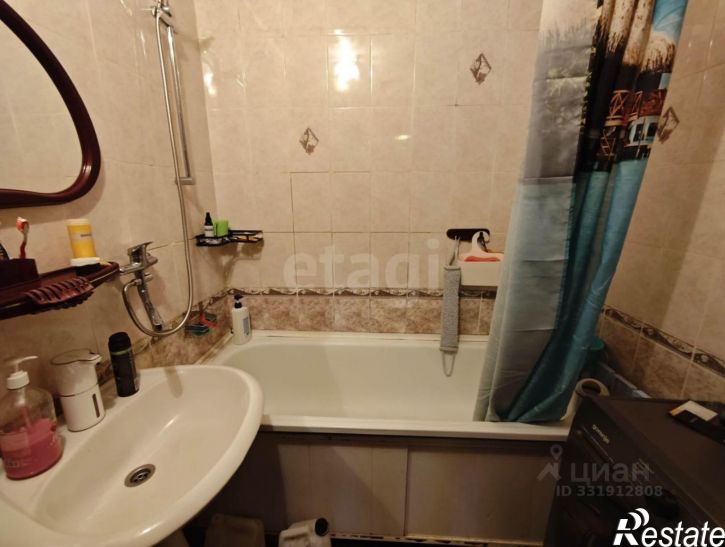 3-комн квартира ул Шагова, 211,  д. 211