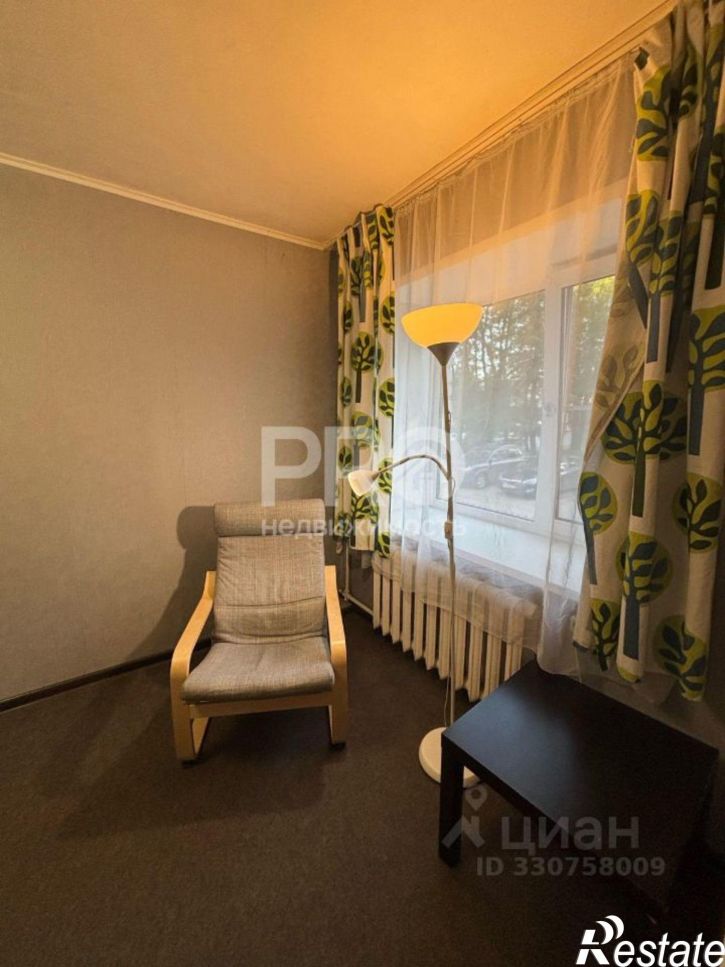 2-комн квартира ул Титова, 20,  д. 20