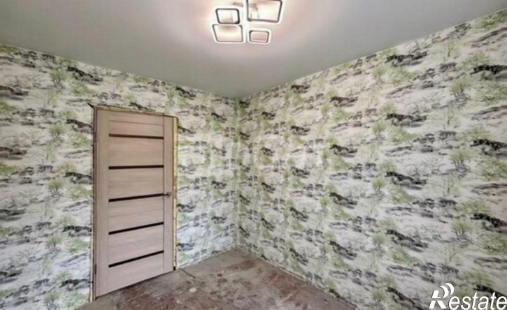 4-комн квартира ул Сутырина, 16,  д. 16