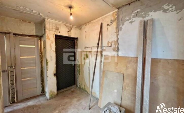 4-комн квартира ул Сутырина, 16,  д. 16