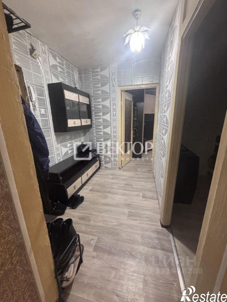 2-комн квартира ул Сутырина, 21,  д. 21