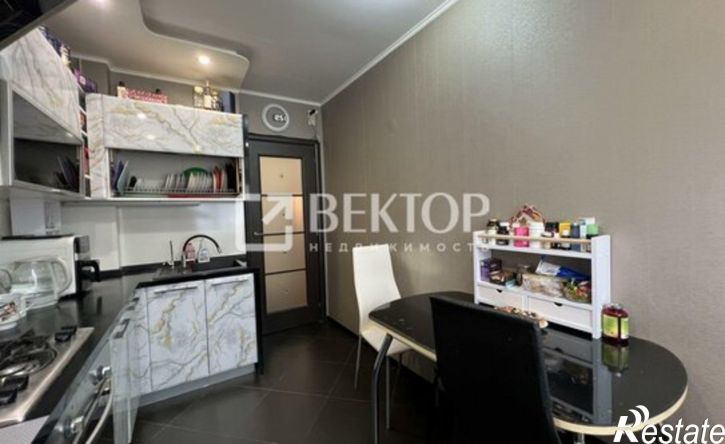 3-комн квартира Рабочий пр-кт, 56,  д. 56