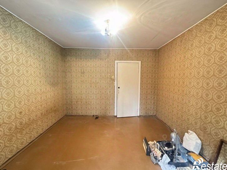 2-комн квартира ул Сутырина, 20,  д. 20