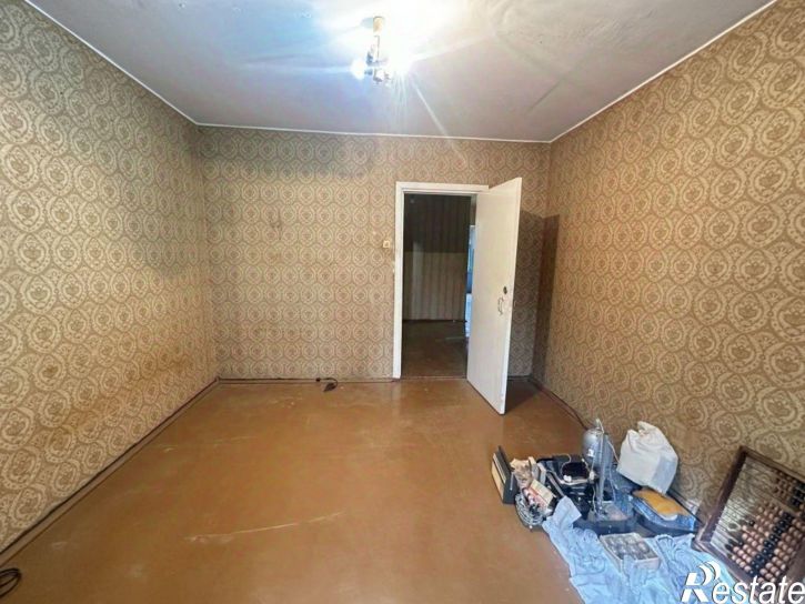 2-комн квартира ул Сутырина, 20,  д. 20