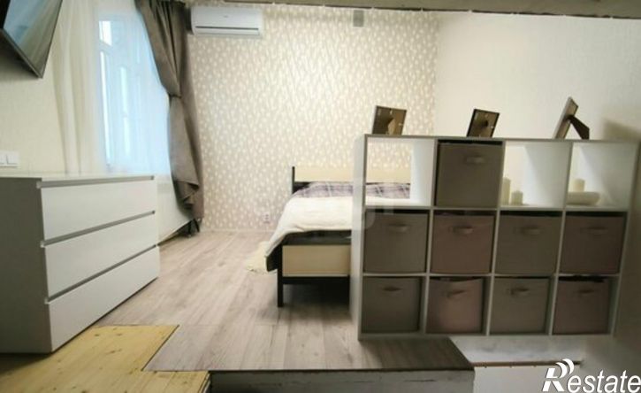 2-комн квартира мкр "Венеция", 35,  д. 35