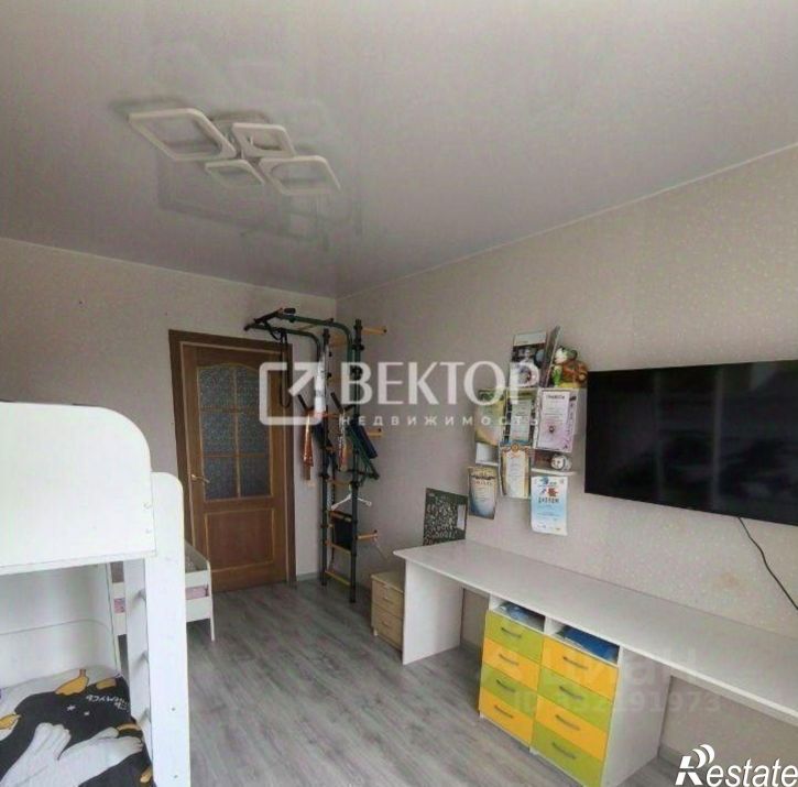 3-комн квартира ул Козуева, 84,  д. 84