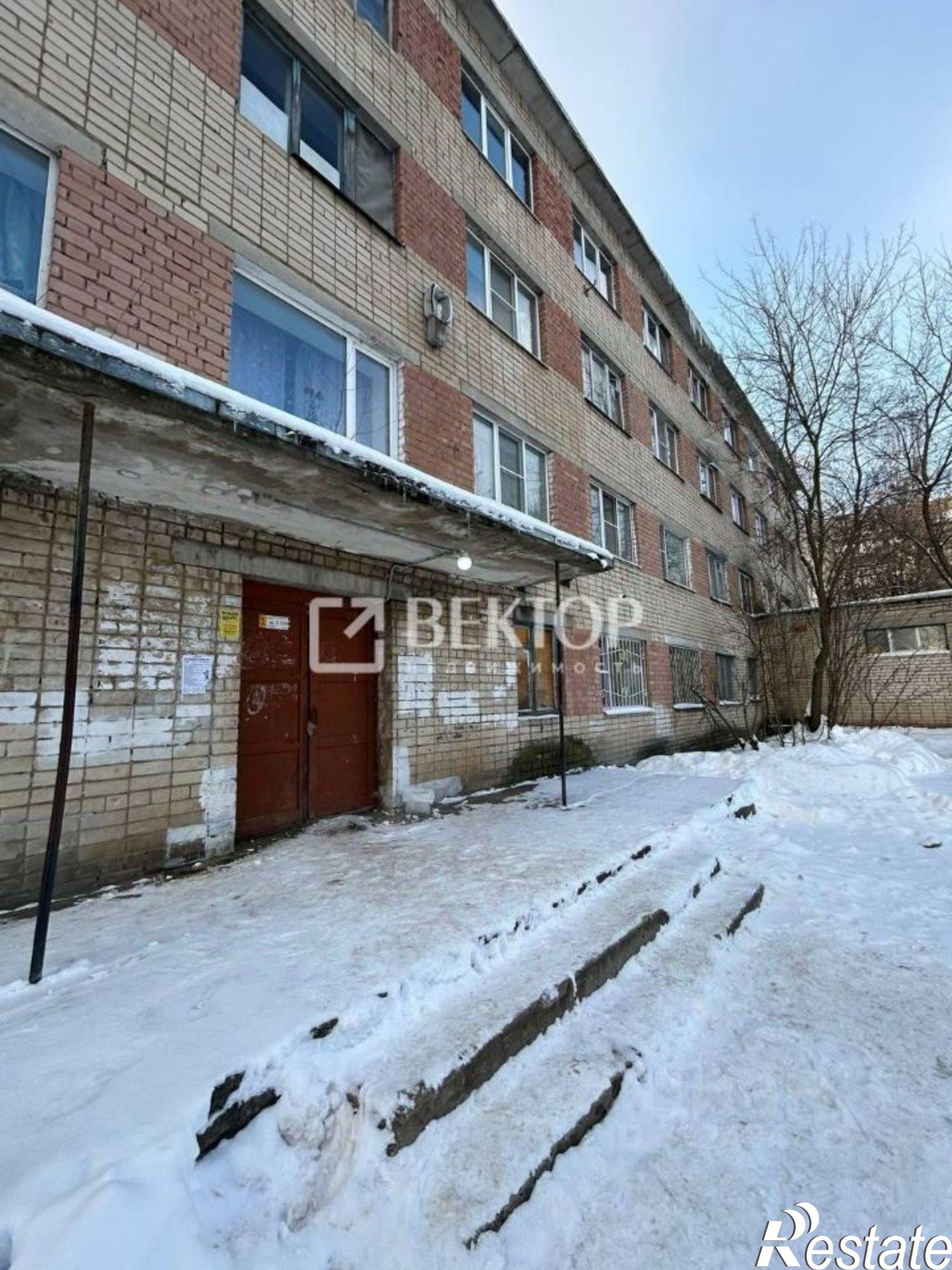 Купить комнату за 1 400 000 рублей на Юбилейный мкр, 24