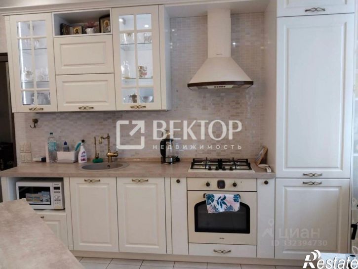 4-комн квартира ул Козуева, 31,  д. 31