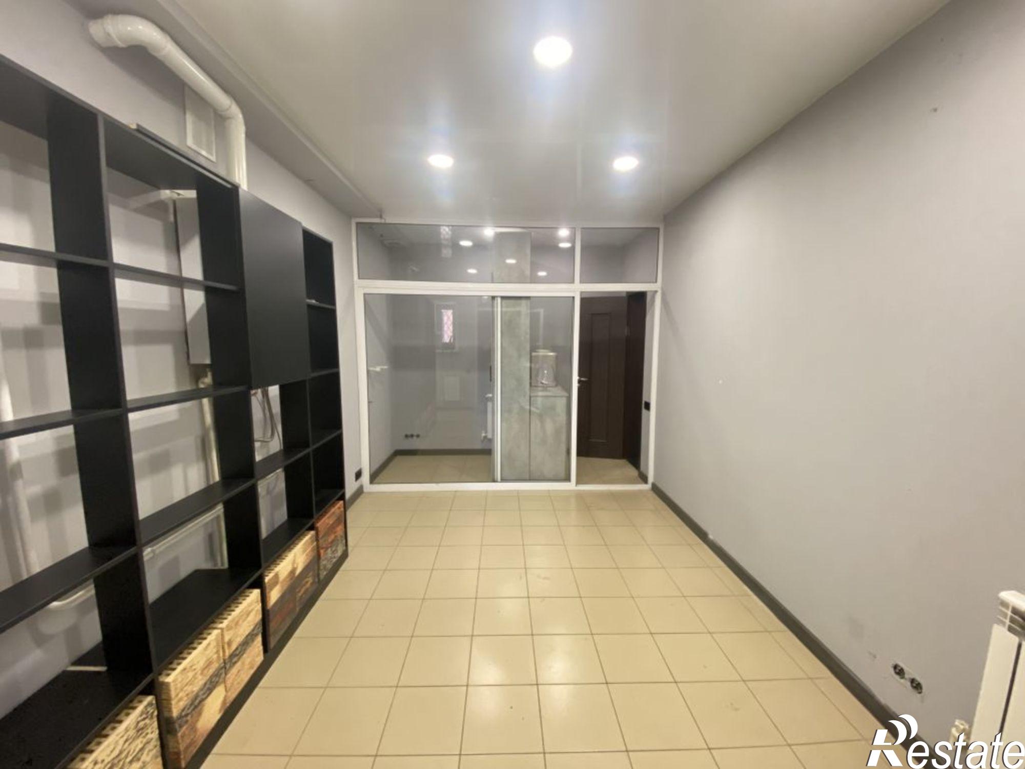 Сдать офис, помещение под офис за 35 000 рублей на Никитский проезд, 13
