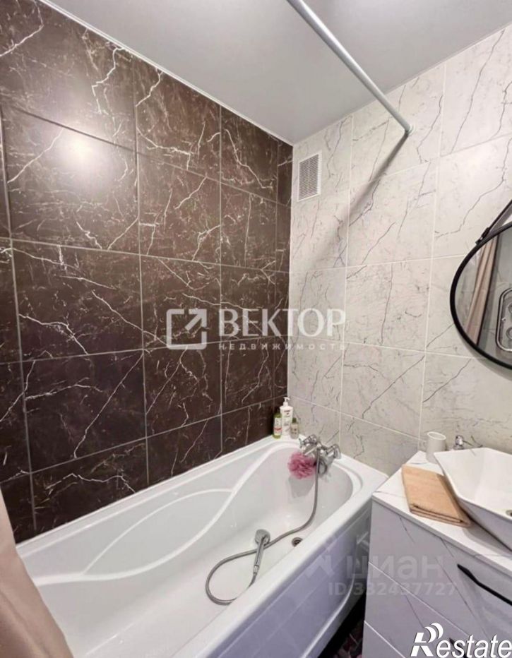 2-комн квартира Рабочий пр-кт, 11,  д. 11