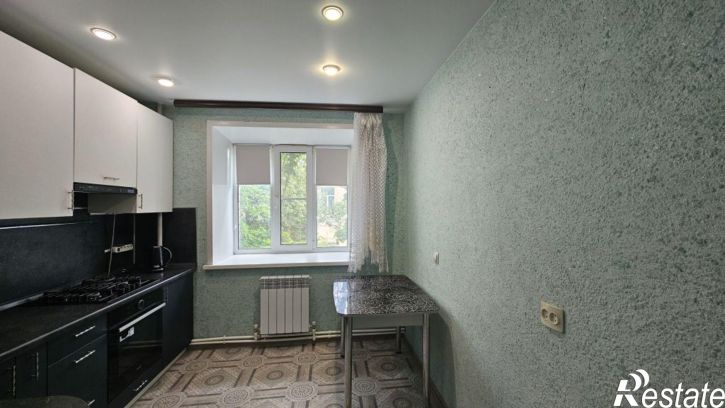 1-комн квартира Коммунаров ул, 6