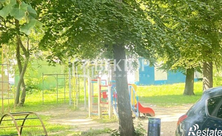 2-комн квартира ул Титова, 20,  д. 20