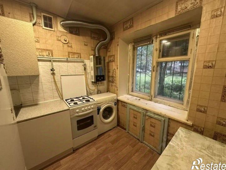 2-комн квартира мкр Черноречье, 3,  д. 3