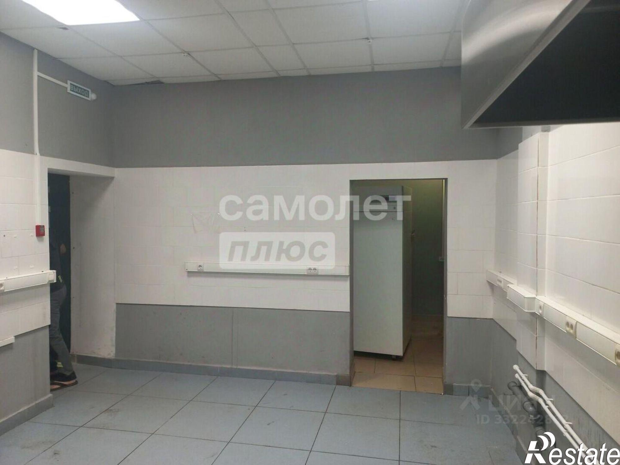 Сдать торговое помещение за 105 003 рублей на ул Ленина, 93а