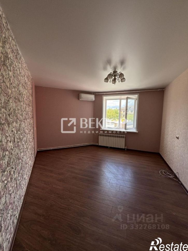 2-комн квартира ул Смирнова Юрия, 15а,  д. 15а