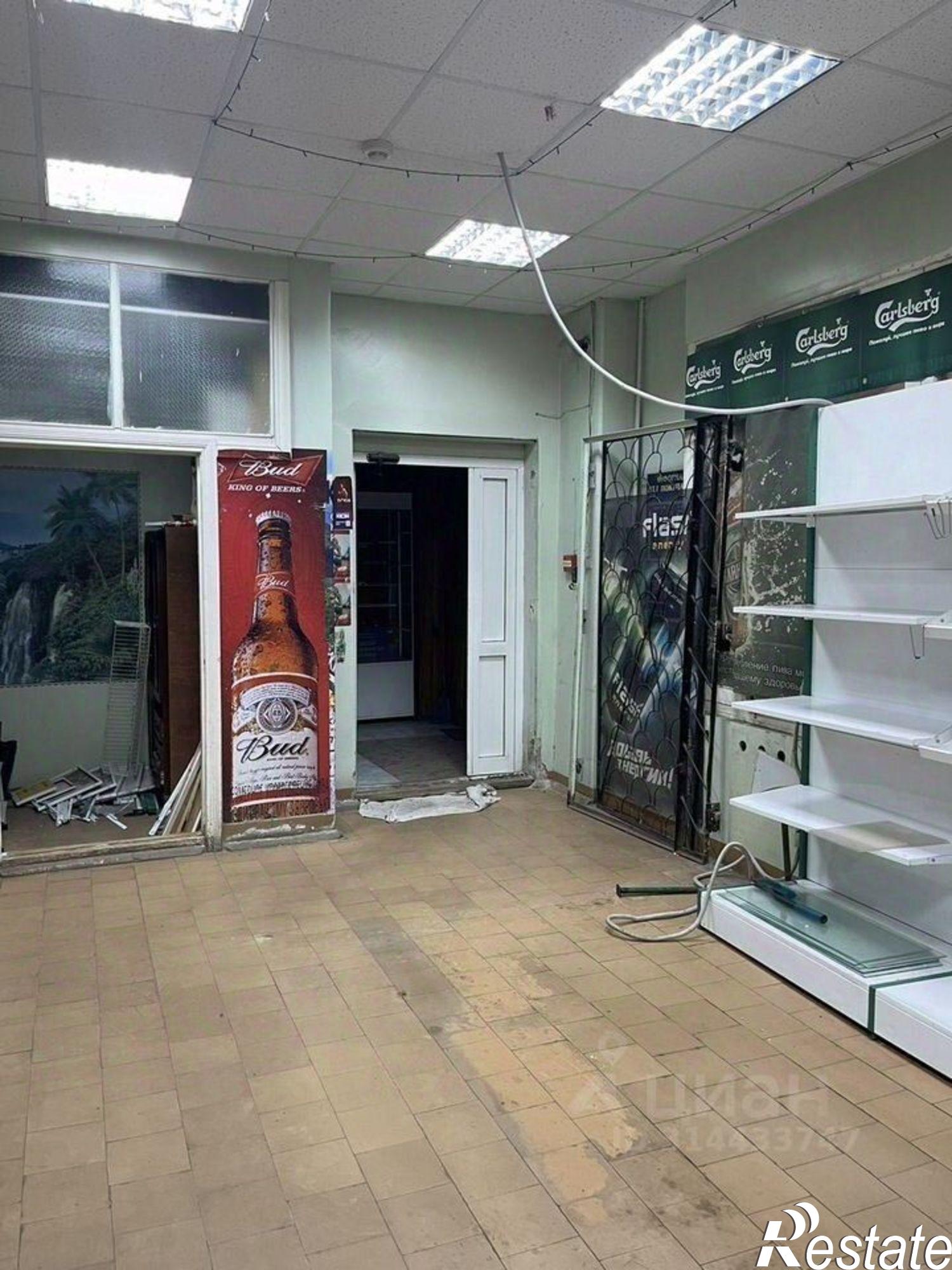 Купить торговое помещение за 5 750 020 рублей на ул Симановского, 101