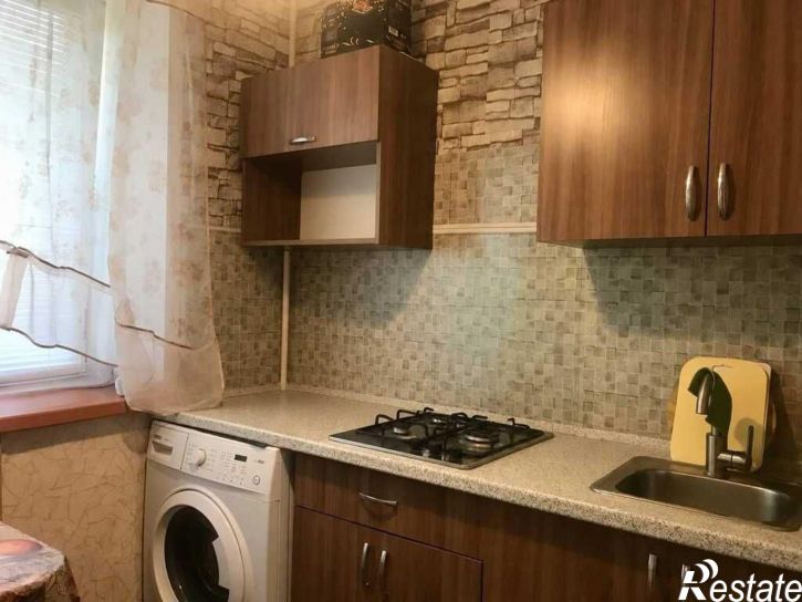 2-комн квартира Смирнова Юрия ул, 65