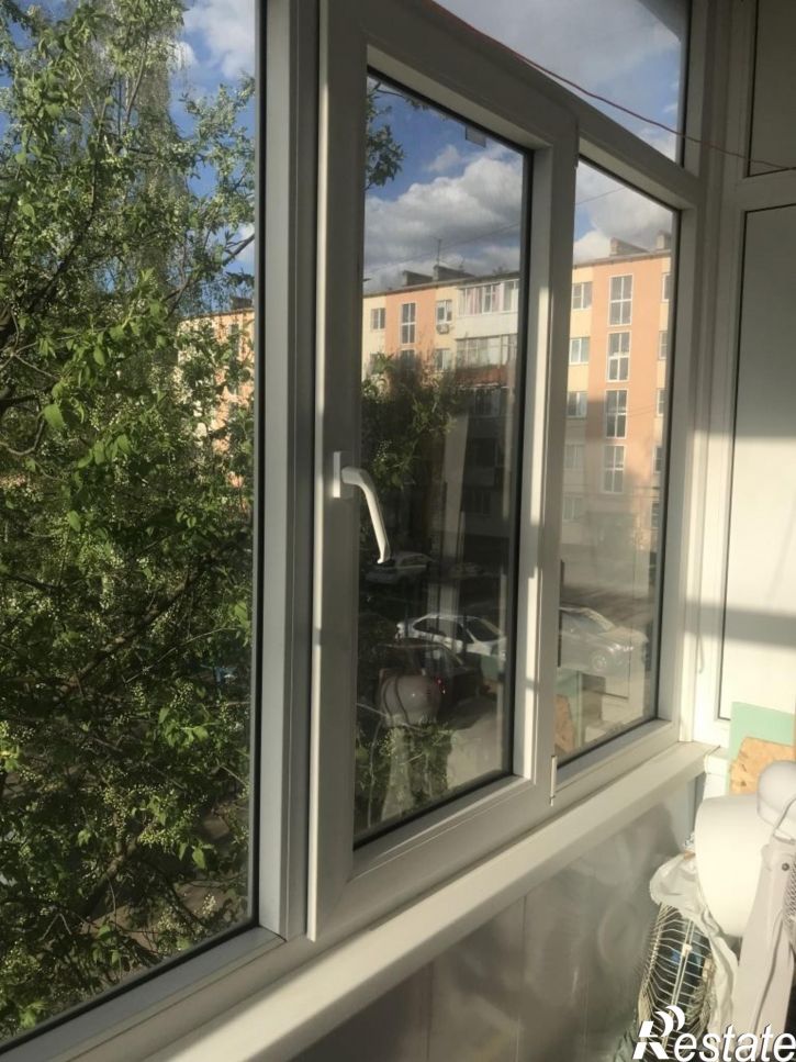 2-комн квартира Смирнова Юрия ул, 65