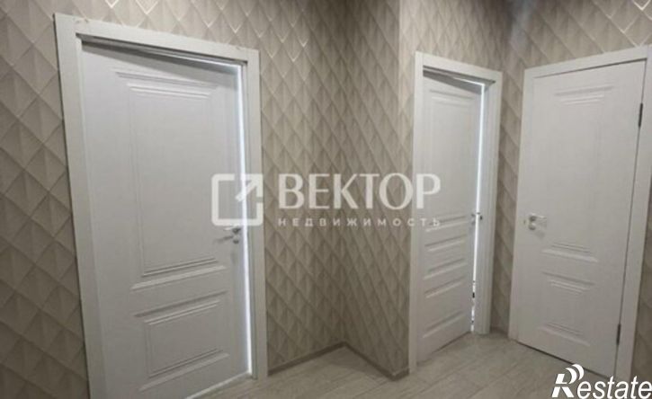 3-комн квартира ул Смирнова Юрия, 9,  д. 9