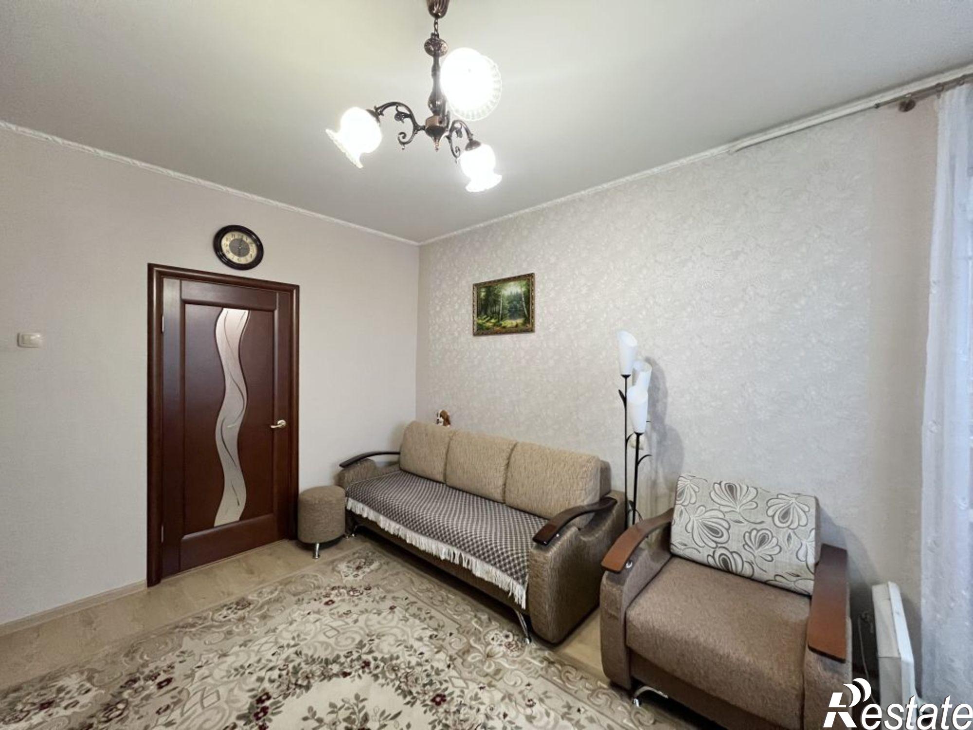 Купить квартиру за 4 700 000 рублей на Рабочий пр-кт, 8