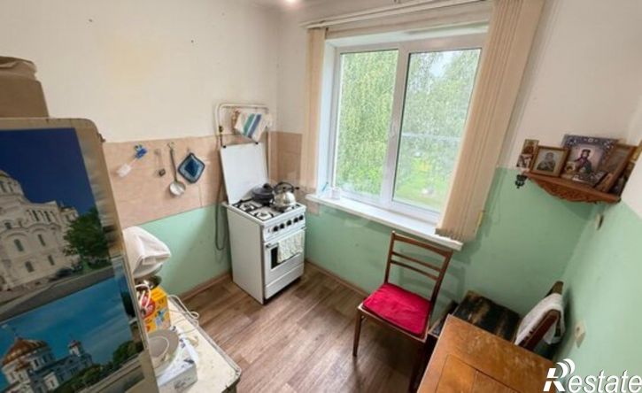 4-комн квартира мкр Якиманиха, 8,  д. 8