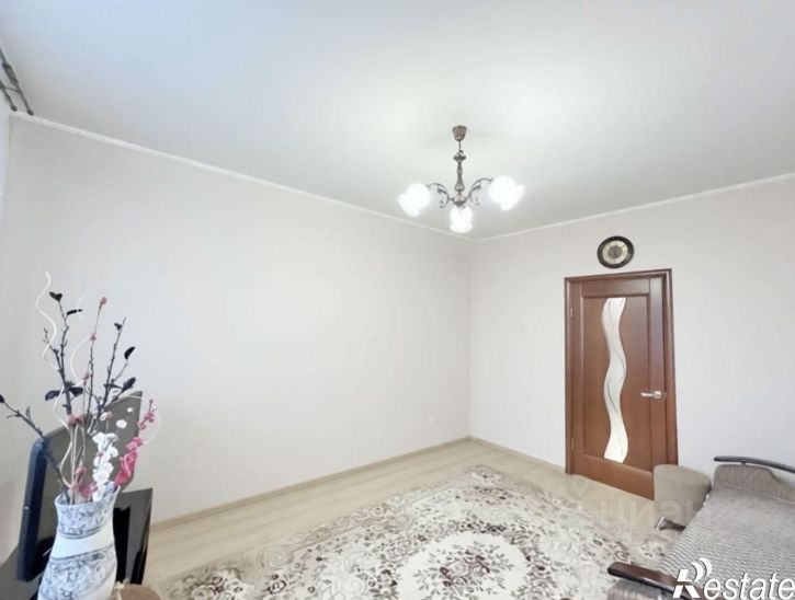2-комн квартира Рабочий пр-кт, 8,  д. 8