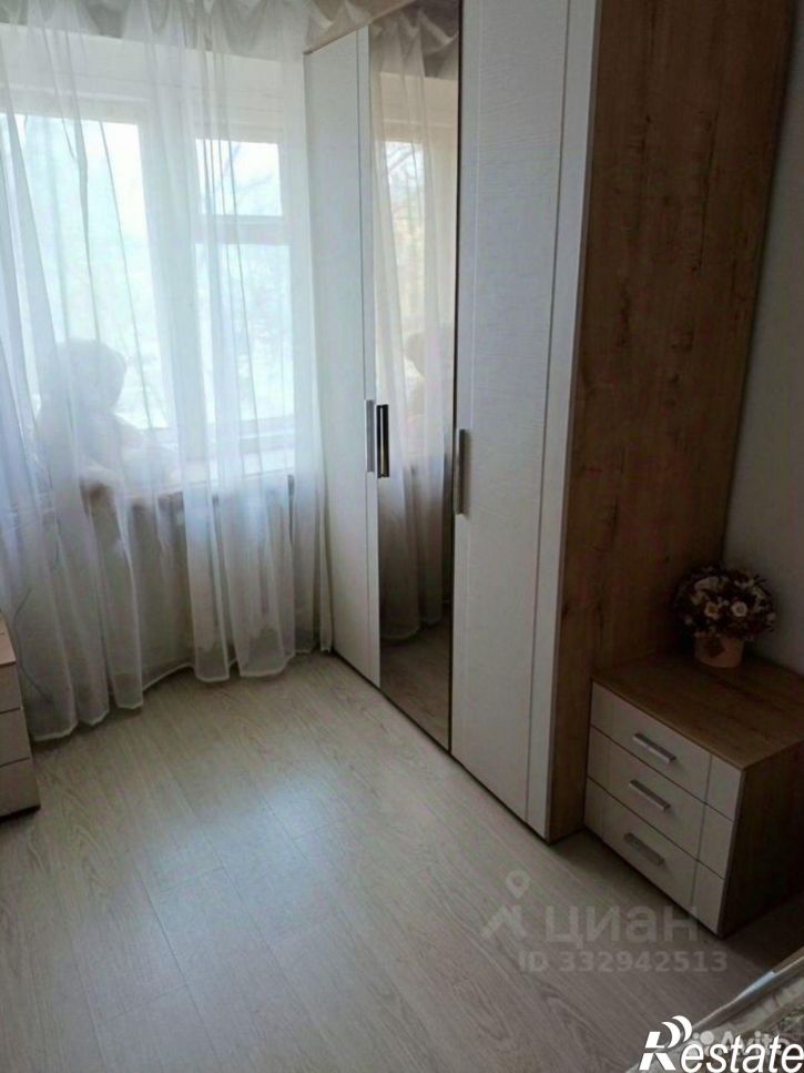 2-комн квартира ул Титова, 13,  д. 13