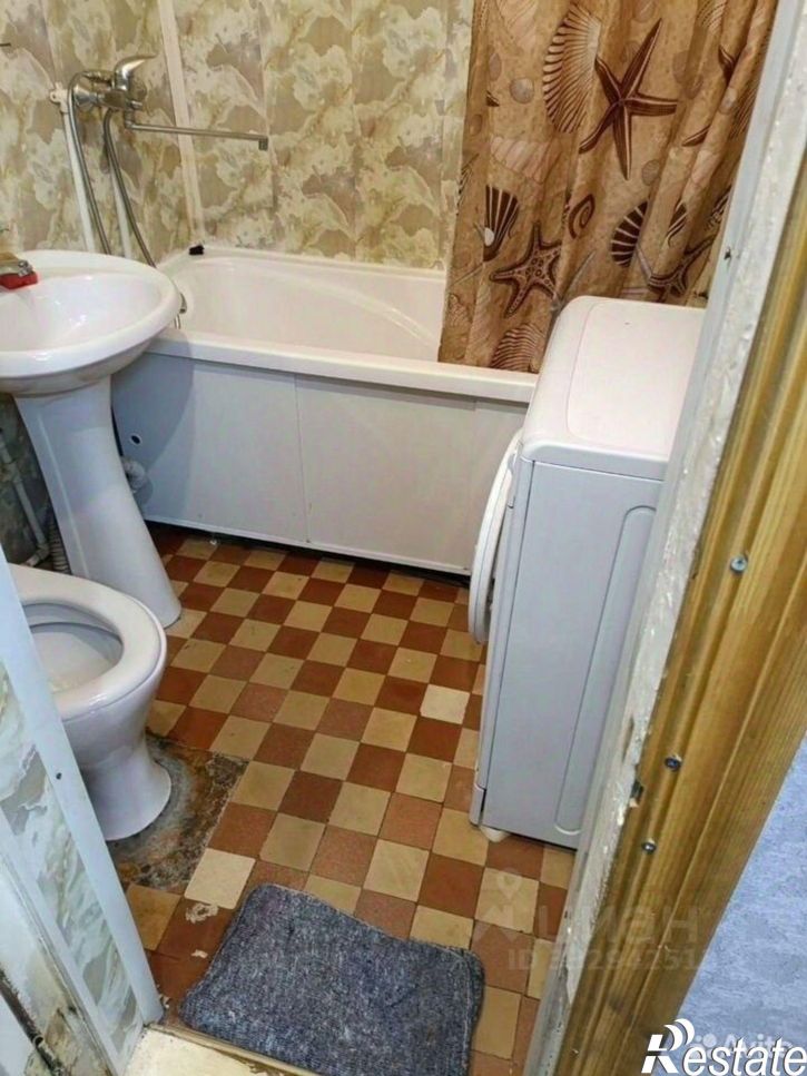 2-комн квартира ул Титова, 13,  д. 13