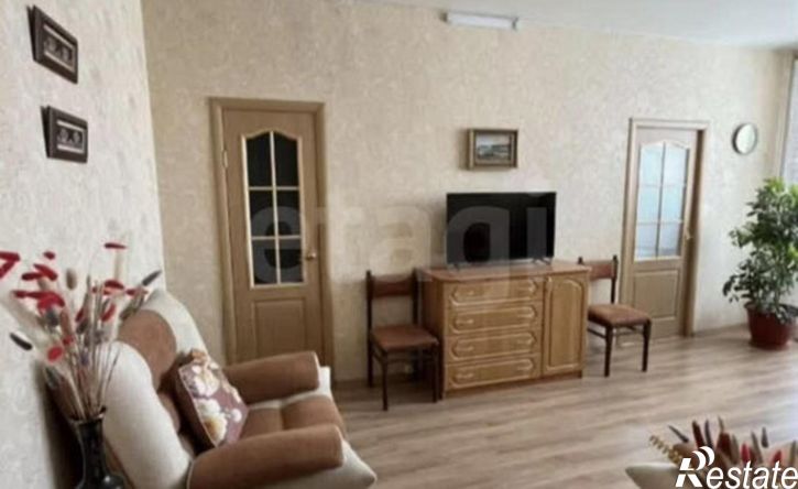 3-комн квартира ул Симановского, 79,  д. 79