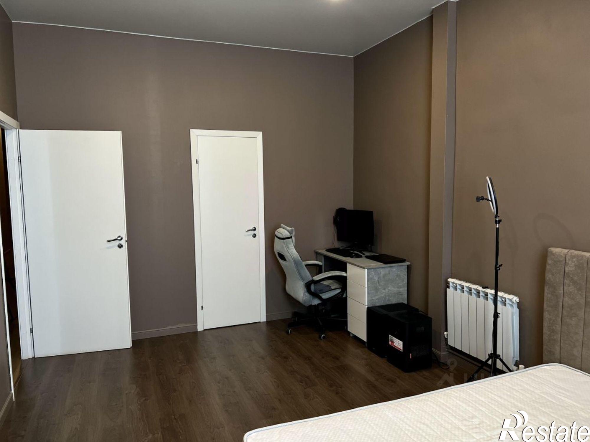 Купить офис, помещение под офис за 3 145 200 рублей на улица Коммунаров, 40