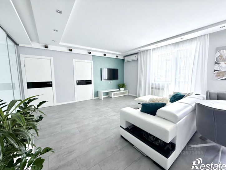 3-комн квартира Петрковский б-р, 30,  д. 30