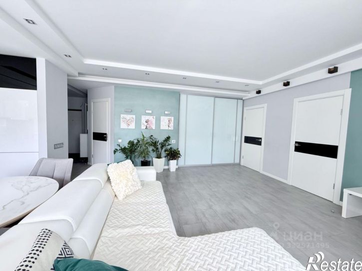 3-комн квартира Петрковский б-р, 30,  д. 30