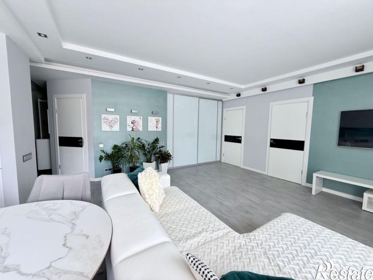 3-комн квартира Петрковский б-р, 30,  д. 30