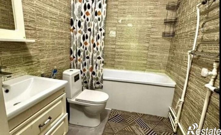 3-комн квартира ул Нижняя Дебря, 32б,  д. 32б
