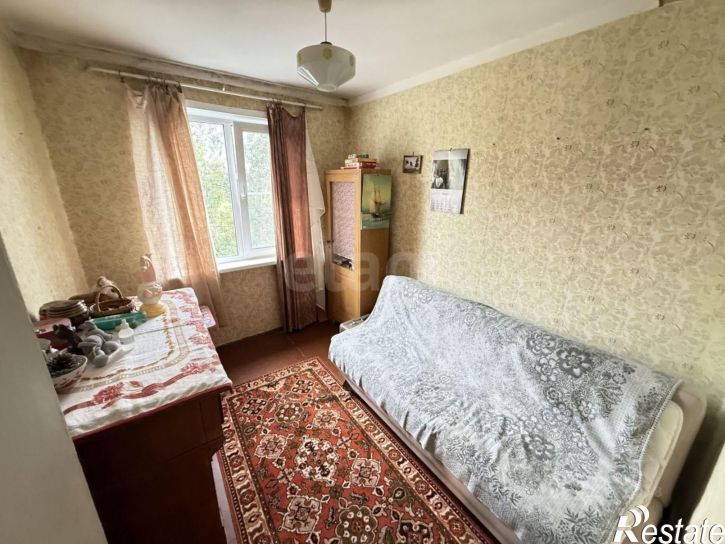 4-комн квартира мкр Якиманиха, 8,  д. 8