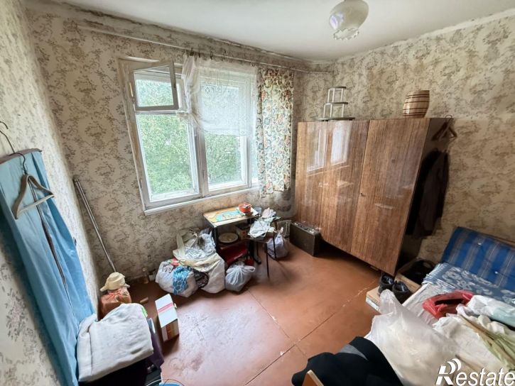 4-комн квартира мкр Якиманиха, 8,  д. 8