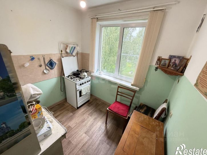 4-комн квартира мкр Якиманиха, 8,  д. 8