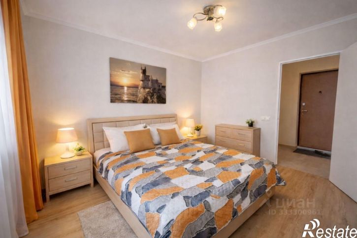 2-комн квартира ул 8 Марта, 54,  д. 54