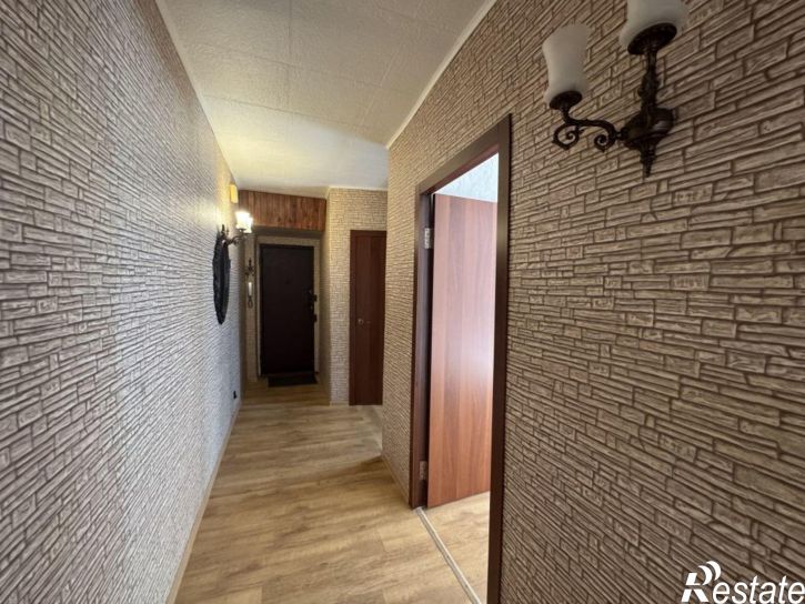 2-комн квартира Волжская ул, 20