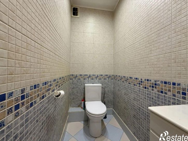 4-комн квартира Овражная ул, 7