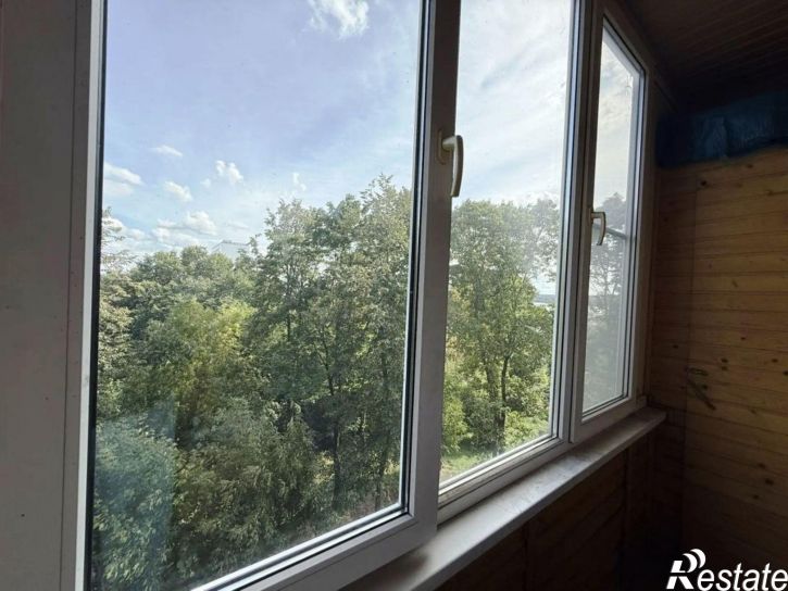 4-комн квартира Овражная ул, 7
