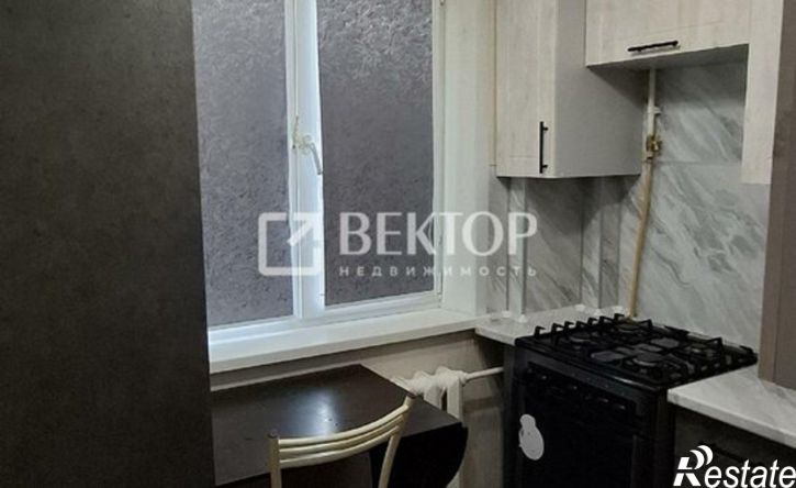 2-комн квартира мкр Черноречье, 12,  д. 12