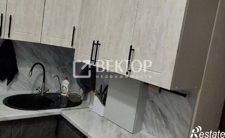 2-комн квартира мкр Черноречье, 12,  д. 12