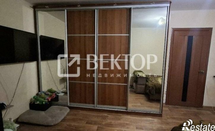 2-комн квартира мкр Черноречье, 12,  д. 12