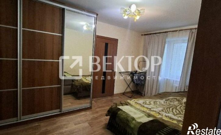 2-комн квартира мкр Черноречье, 12,  д. 12