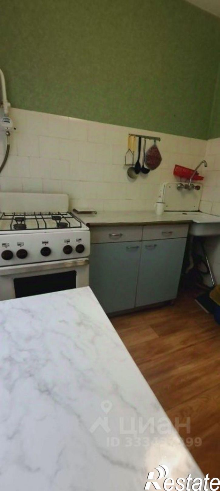4-комн квартира Юбилейный мкр, 21,  д. 21